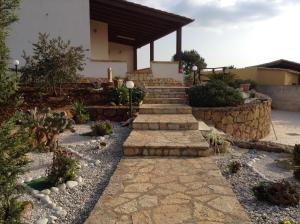 A garden outside Villa Orizzonte