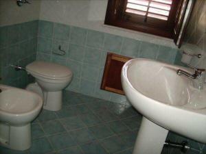 A bathroom at Villa Orizzonte