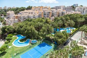 an aerial view of an apartment complex with a swimming pool at Apartment Bella Vista with sea view in Dehesa de Campoamor
