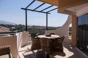 Widok na góry z tego aparthotelu