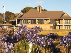 Gallery image of Swan Lake Guest House in Ventnor