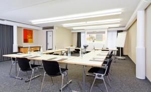 Kawasan bisnes dan/atau bilik persidangan di Hotel Olten Swiss Quality