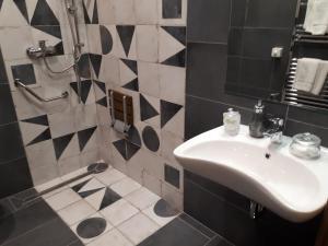 Ένα μπάνιο στο Hotel Mátrix