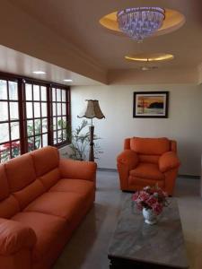 Posezení v ubytování Setrac Orange Hotel