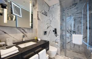 WestSide Residences by Rotana的一间浴室