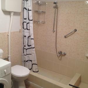 Koupelna v ubytování Apartment Sveti Jakov 37