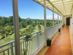 A balcony or terrace at Coral B&B