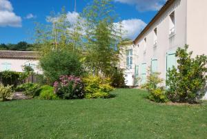 Gallery image of Hôtel Le Barry, Toulouse Nord in Gratentour