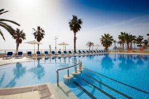 Bazén v ubytování Hotel & Spa Peñiscola Palace nebo v jeho okolí