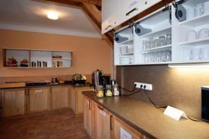 مطبخ أو مطبخ صغير في Travel Hostel