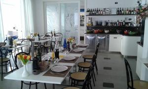 Nápoje v ubytování Hotel Amedeo