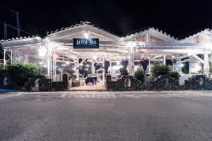 Το κτήριο όπου στεγάζεται  το ξενοδοχείο