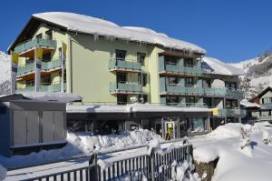 Hotel Hahnenblick en invierno