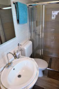 Koupelna v ubytování Apartma Marjetica II.