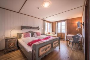Letto o letti in una camera di Hotel Fassbind Beausite