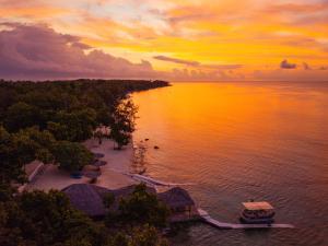 Photo de la galerie de l'établissement Coco Beach Resort, à Port Vila