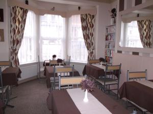 Gallery image of Jasmine Guest House in Bridlington