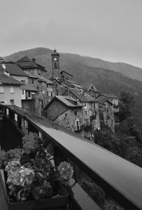 Foto dalla galleria di Sur Un Petit Nuage a Roubion