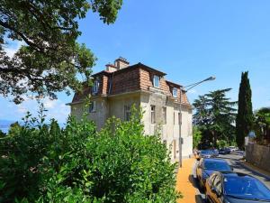 Fotografia z galérie ubytovania Villa Pelda Apartment, sea view, parking, pet friendly v destinácii Opatija