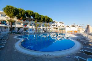 Πισίνα στο ή κοντά στο Rodos Star Hotel