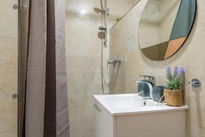 Kúpeľňa v ubytovaní Apartment Hektor + 23 fotografií