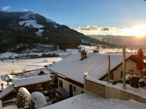 Afbeelding uit fotogalerij van Appartement Sophia in Brixen im Thale