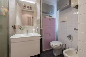 Koupelna v ubytování Lovely apartment in the heart of Milan + 10 fotografií