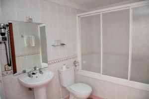 Koupelna v ubytování Hostal París