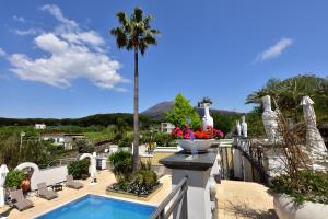 The swimming pool at or close to Palazzo Rosenthal Vesuview Hotel & Resort