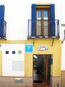 Zdjęcie z galerii obiektu B&B Casa Alfareria 59 w Sewilli