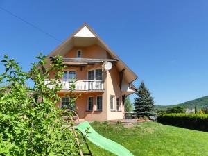 Gallery image of Dom Gościnny Orange in Wysowa-Zdrój