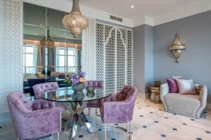 Coin salon dans l'établissement Gran Hotel Miramar GL