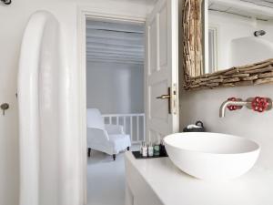 Fotografie z fotogalerie ubytování Villa Kampani Sea View Villa Mykonos Town ve městě Mykonosu
