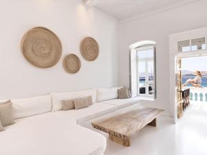 Postel nebo postele na pokoji v ubytování Villa Kampani Sea View Villa Mykonos Town
