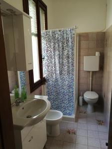 Phòng tắm tại Appartamento Sant'Elena