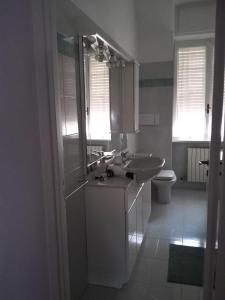 Interno3 tesisinde bir banyo