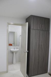 Koupelna v ubytování Hotel Pereira 421