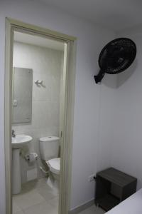 Ένα μπάνιο στο Hotel Pereira 421