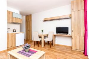 Foto da galeria de Aqua Breeze Apartments em Budva