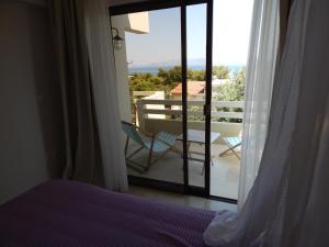 Balkón nebo terasa v ubytování Apartments Aliki