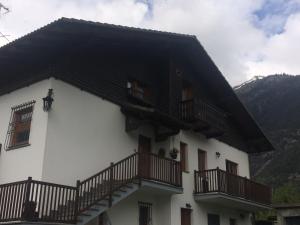 Nespecifikovaný výhled na hory nebo výhled na hory při pohledu z apartmánu