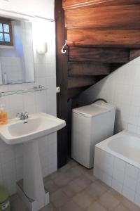 Kúpeľňa v ubytovaní Les gîtes du Mas Brunet