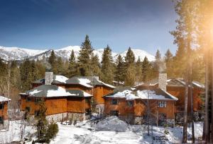 Hyatt Vacation Club at High Sierra Lodge žiemą