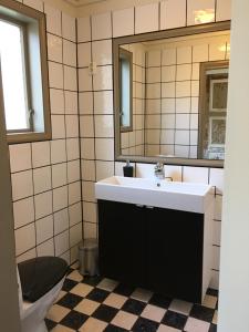 Ванная комната в Ellingsens Apartment Egersund