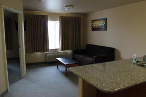 Posezení v ubytování Grand View Inn & Suites