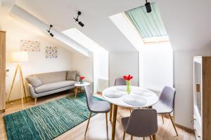 Гостиная зона в Apart Hotel Code 10