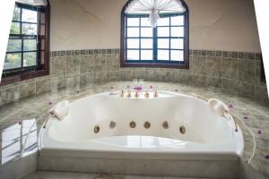 Φωτογραφία από το άλμπουμ του Clarridge View Guesthouse στο Μοντέγκο Μπέυ