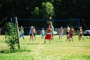 Hostia v ubytovaní Bębnikąt Osada Leśna Puszcza Notecka