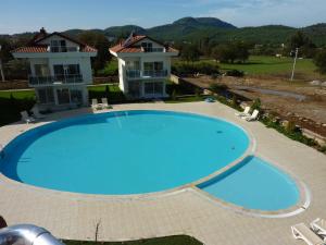 Vista de la piscina de Orka Valley Villas o alrededores