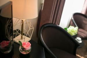 Χώρος καθιστικού στο Serenity Diamond Hotel